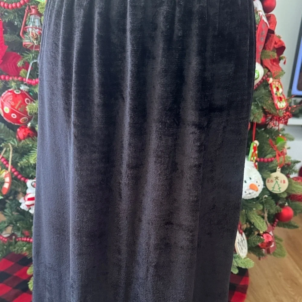 Choices Elegant Black Maxi Skirt